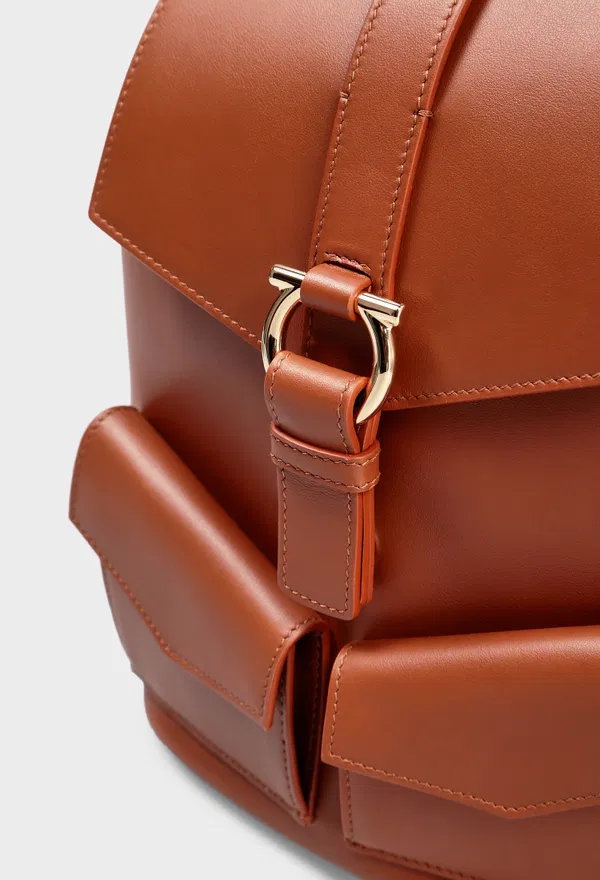 Кожаный рюкзак (М) FERRAGAMO 21A557 126/0AT оригинал
