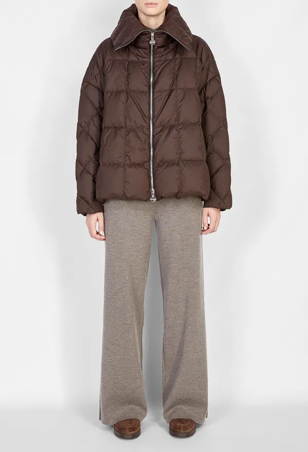 Пуховик COZY ARCO IENKI IENKI COZY ARCO JACKET 225/9F3 Купити