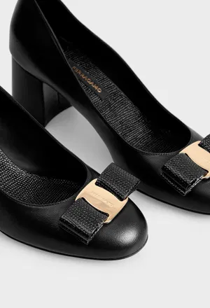 Кожаные туфли MELENA FERRAGAMO 01I898 224/0A2 оригинал