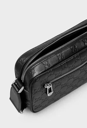 Шкіряна сумка GG EMBLEM Gucci 850242 126/0C2 оригінал