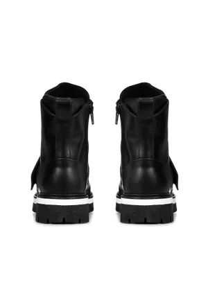 Шкіряні хайкери Dsquared2 65199  220/020 в Україні