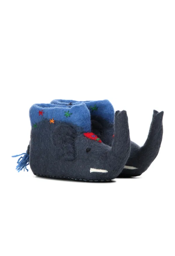 Шерстяные тапочки Sew Heart Felt JUMBOT 219/97c широкий ассортимент