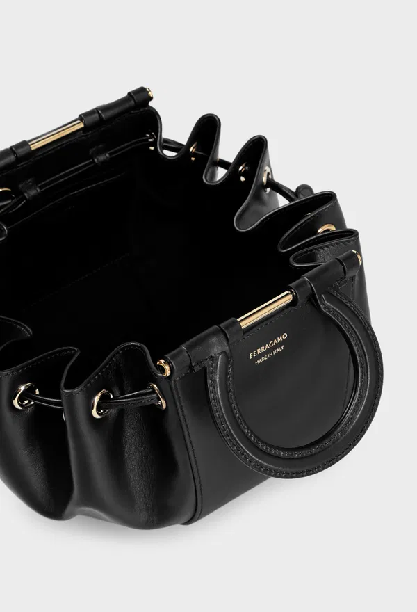 Кожаная сумка GANCINI FERRAGAMO 21A594 126/0A2 оригинал