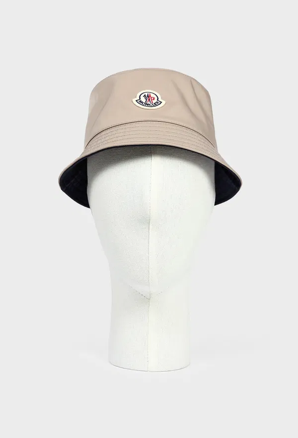 Двусторонняя панама Moncler L10933B00022 126/9G6 Цена