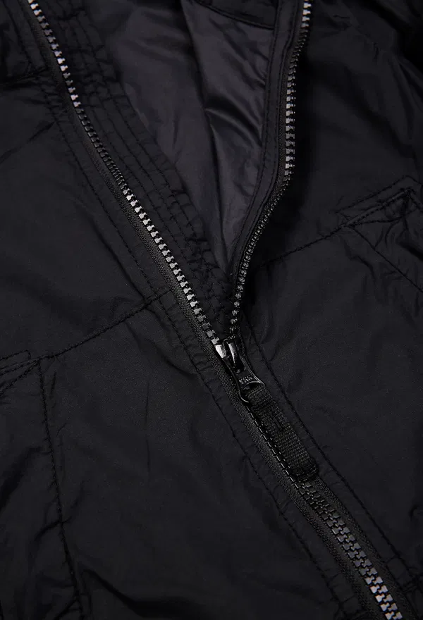 Вітрівка Stone Island 641136 124/92 в Україні
