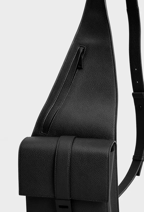 Шкіряна сумка ASYMMETRIC FERRAGAMO 241351 224/0A2 в Україні