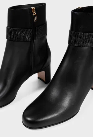 Шкіряні ботильйони FERRAGAMO 01J229 226/0A2 в Україні