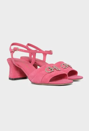 Замшевые босоножки FERRAGAMO 01E490 123/0DU Купить