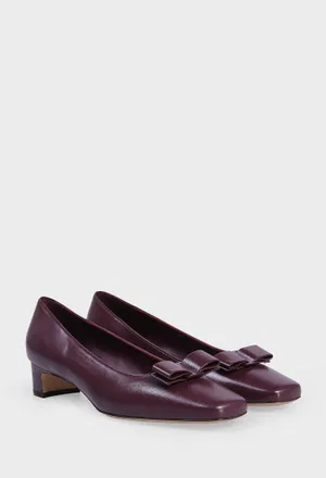 Кожаные туфли ICONIC BOW FERRAGAMO 01K520 225/0AF Цена